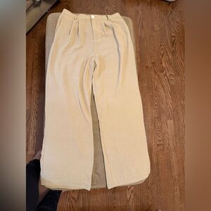 Laundry By Shelli Segal Light Tan Pants